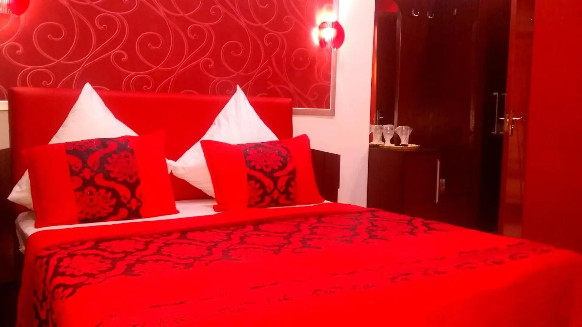 Byblov Rooms Boutique Bucureşti 3*,  România